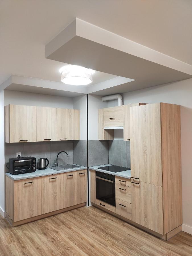 Fajny Apartament Z Parkingiem, Obok Metra. Warschau Exterior foto