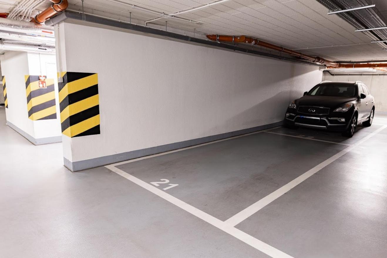 Fajny Apartament Z Parkingiem, Obok Metra. Warschau Exterior foto